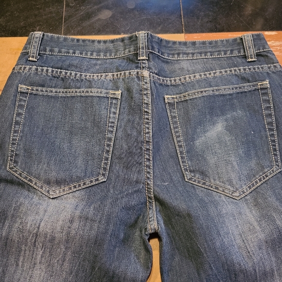 Twenty One men denim jeans. Distressed size 34 X 34 EUC - Picture 6 of 13